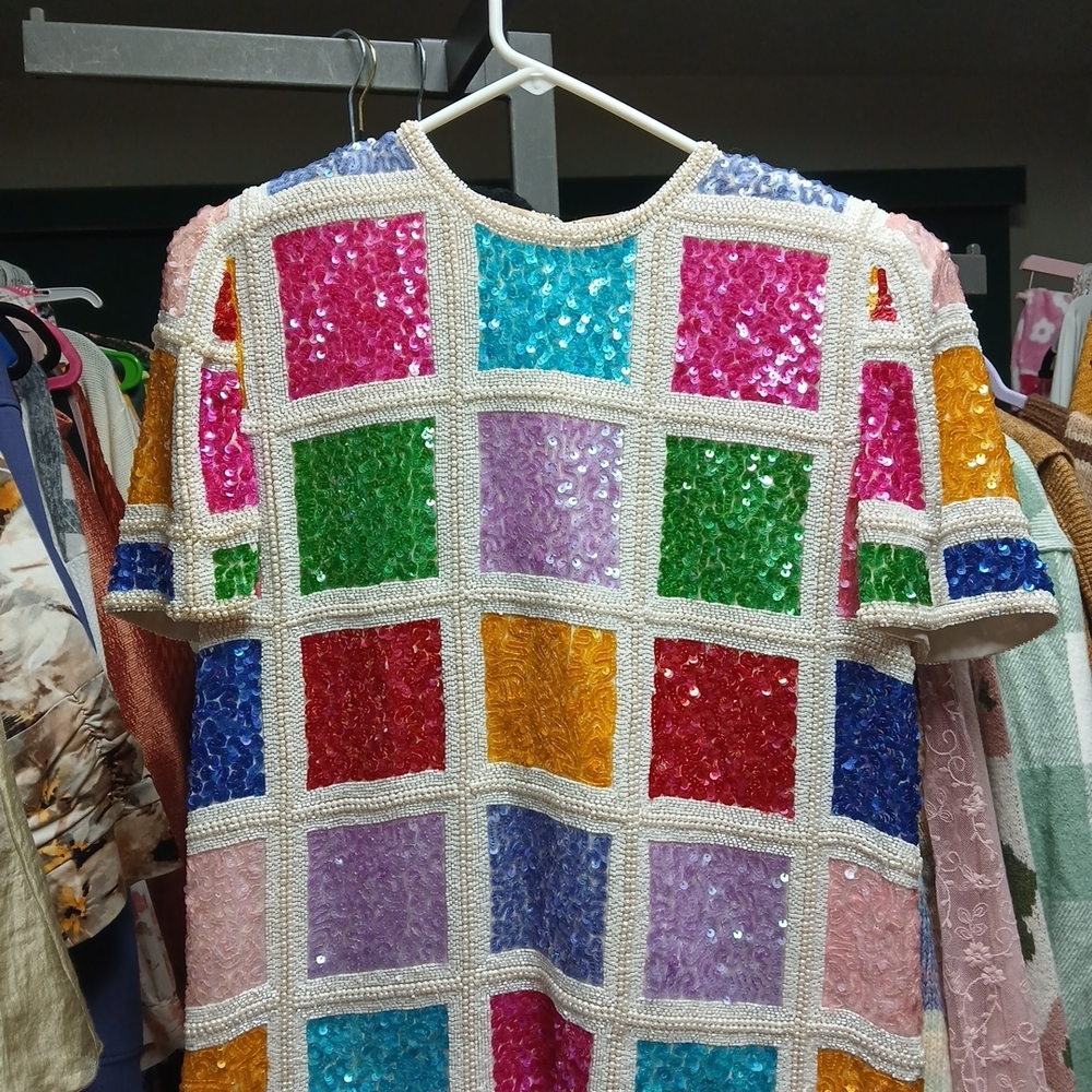 Multicolor Sequin Grid Short Sleeve Blouse